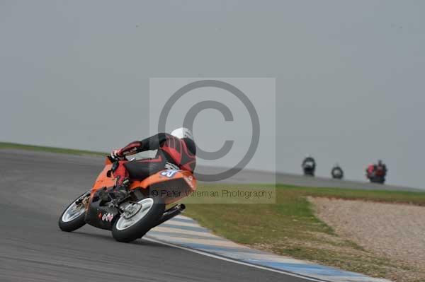 Motorcycle action photographs;Trackday digital images;donington;donington park leicestershire;donington photographs;event digital images;eventdigitalimages;no limits trackday;peter wileman photography;trackday;trackday photos