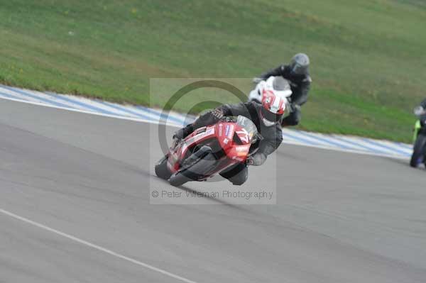 Motorcycle action photographs;Trackday digital images;donington;donington park leicestershire;donington photographs;event digital images;eventdigitalimages;no limits trackday;peter wileman photography;trackday;trackday photos