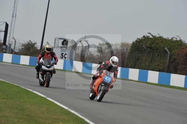 Motorcycle action photographs;Trackday digital images;donington;donington park leicestershire;donington photographs;event digital images;eventdigitalimages;no limits trackday;peter wileman photography;trackday;trackday photos