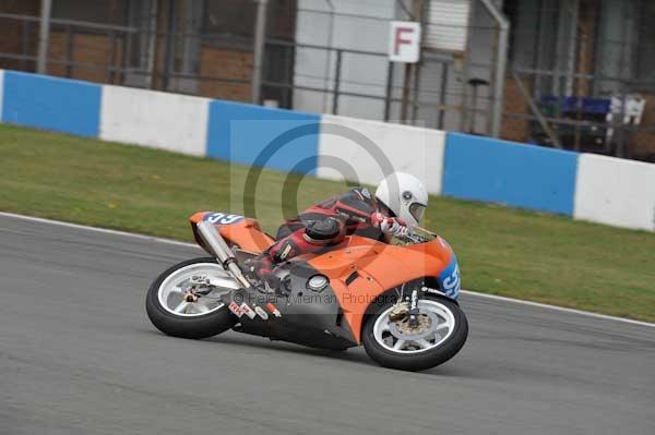 Motorcycle action photographs;Trackday digital images;donington;donington park leicestershire;donington photographs;event digital images;eventdigitalimages;no limits trackday;peter wileman photography;trackday;trackday photos