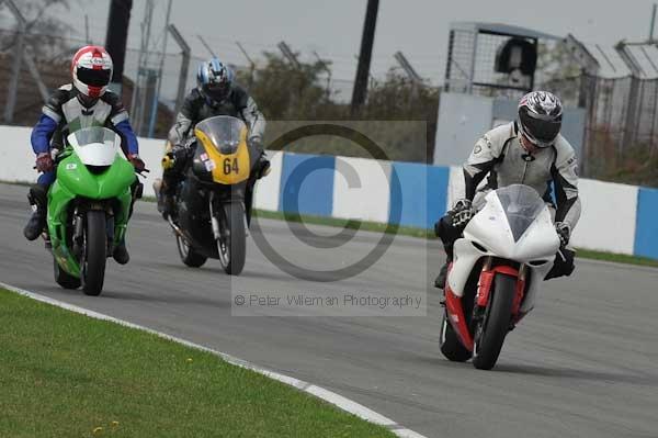 Motorcycle action photographs;Trackday digital images;donington;donington park leicestershire;donington photographs;event digital images;eventdigitalimages;no limits trackday;peter wileman photography;trackday;trackday photos