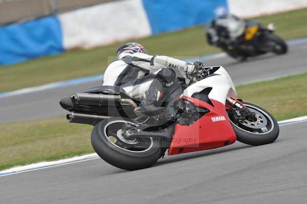 Motorcycle action photographs;Trackday digital images;donington;donington park leicestershire;donington photographs;event digital images;eventdigitalimages;no limits trackday;peter wileman photography;trackday;trackday photos