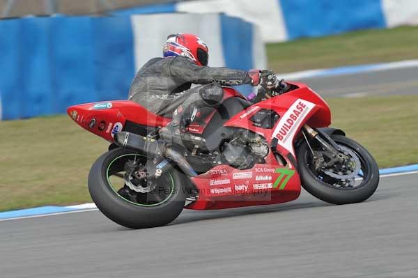 Motorcycle action photographs;Trackday digital images;donington;donington park leicestershire;donington photographs;event digital images;eventdigitalimages;no limits trackday;peter wileman photography;trackday;trackday photos