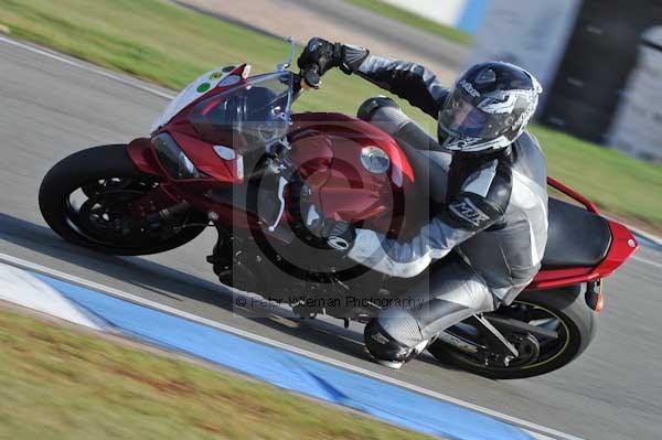 Motorcycle action photographs;Trackday digital images;donington;donington park leicestershire;donington photographs;event digital images;eventdigitalimages;no limits trackday;peter wileman photography;trackday;trackday photos