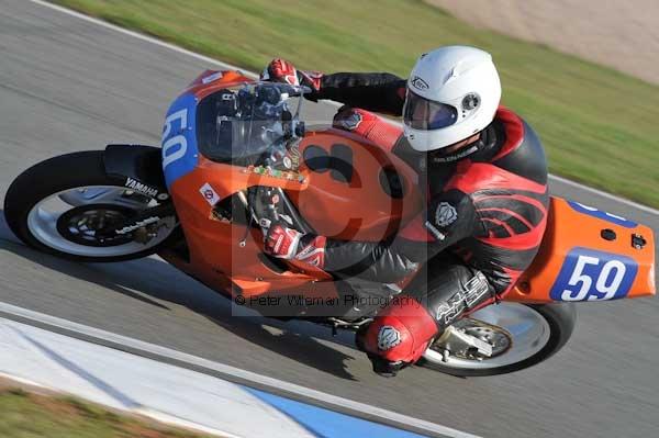 Motorcycle action photographs;Trackday digital images;donington;donington park leicestershire;donington photographs;event digital images;eventdigitalimages;no limits trackday;peter wileman photography;trackday;trackday photos