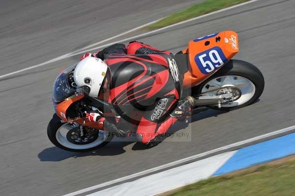 Motorcycle action photographs;Trackday digital images;donington;donington park leicestershire;donington photographs;event digital images;eventdigitalimages;no limits trackday;peter wileman photography;trackday;trackday photos