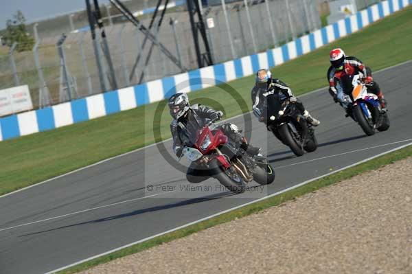 Motorcycle action photographs;Trackday digital images;donington;donington park leicestershire;donington photographs;event digital images;eventdigitalimages;no limits trackday;peter wileman photography;trackday;trackday photos