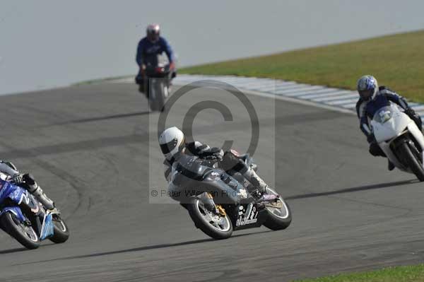 Motorcycle action photographs;Trackday digital images;donington;donington park leicestershire;donington photographs;event digital images;eventdigitalimages;no limits trackday;peter wileman photography;trackday;trackday photos