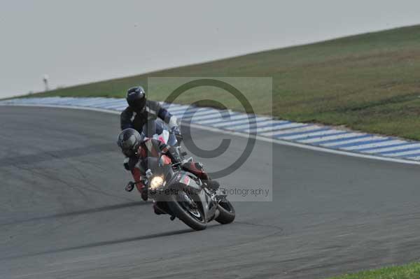 Motorcycle action photographs;Trackday digital images;donington;donington park leicestershire;donington photographs;event digital images;eventdigitalimages;no limits trackday;peter wileman photography;trackday;trackday photos