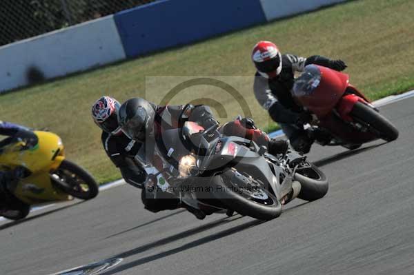 Motorcycle action photographs;Trackday digital images;donington;donington park leicestershire;donington photographs;event digital images;eventdigitalimages;no limits trackday;peter wileman photography;trackday;trackday photos