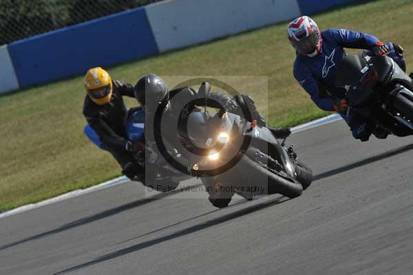 Motorcycle action photographs;Trackday digital images;donington;donington park leicestershire;donington photographs;event digital images;eventdigitalimages;no limits trackday;peter wileman photography;trackday;trackday photos