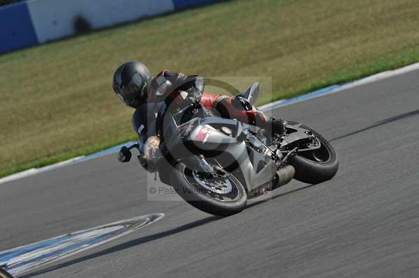 Motorcycle action photographs;Trackday digital images;donington;donington park leicestershire;donington photographs;event digital images;eventdigitalimages;no limits trackday;peter wileman photography;trackday;trackday photos