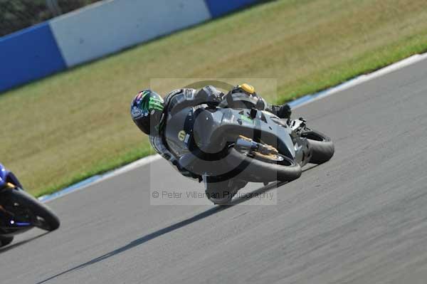 Motorcycle action photographs;Trackday digital images;donington;donington park leicestershire;donington photographs;event digital images;eventdigitalimages;no limits trackday;peter wileman photography;trackday;trackday photos