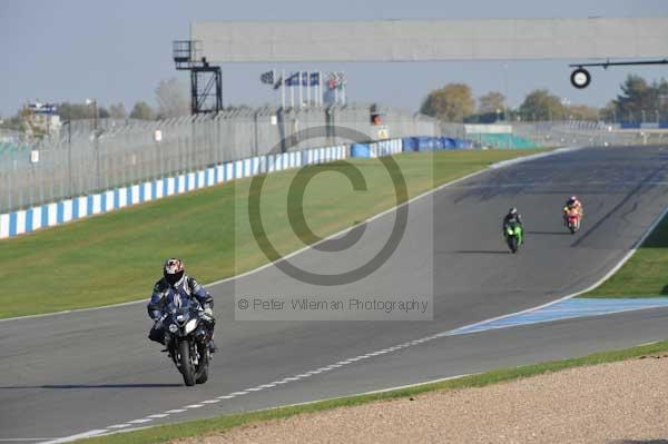 Motorcycle action photographs;Trackday digital images;donington;donington park leicestershire;donington photographs;event digital images;eventdigitalimages;no limits trackday;peter wileman photography;trackday;trackday photos