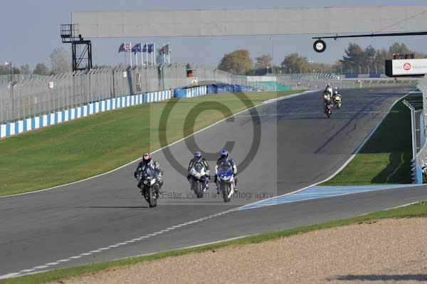 Motorcycle action photographs;Trackday digital images;donington;donington park leicestershire;donington photographs;event digital images;eventdigitalimages;no limits trackday;peter wileman photography;trackday;trackday photos