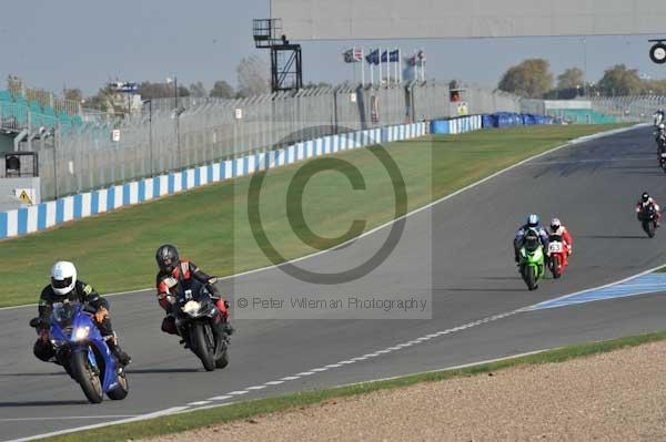Motorcycle action photographs;Trackday digital images;donington;donington park leicestershire;donington photographs;event digital images;eventdigitalimages;no limits trackday;peter wileman photography;trackday;trackday photos
