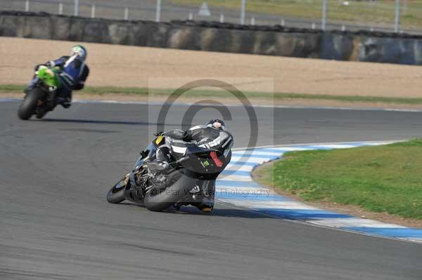 Motorcycle action photographs;Trackday digital images;donington;donington park leicestershire;donington photographs;event digital images;eventdigitalimages;no limits trackday;peter wileman photography;trackday;trackday photos