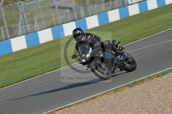 Motorcycle action photographs;Trackday digital images;donington;donington park leicestershire;donington photographs;event digital images;eventdigitalimages;no limits trackday;peter wileman photography;trackday;trackday photos