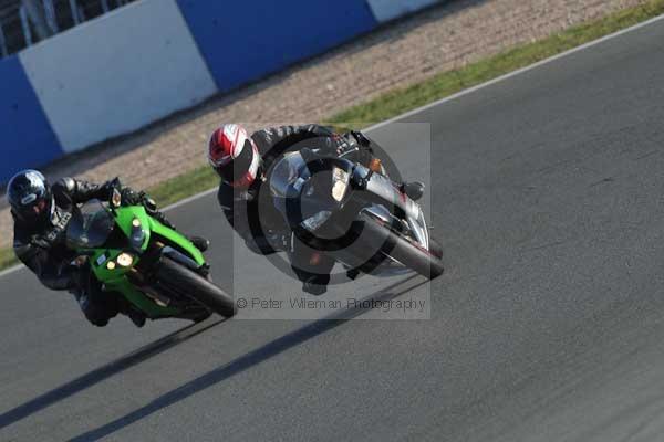 Motorcycle action photographs;Trackday digital images;donington;donington park leicestershire;donington photographs;event digital images;eventdigitalimages;no limits trackday;peter wileman photography;trackday;trackday photos