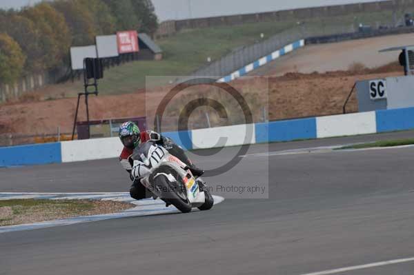 Motorcycle action photographs;Trackday digital images;donington;donington park leicestershire;donington photographs;event digital images;eventdigitalimages;no limits trackday;peter wileman photography;trackday;trackday photos