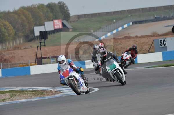 Motorcycle action photographs;Trackday digital images;donington;donington park leicestershire;donington photographs;event digital images;eventdigitalimages;no limits trackday;peter wileman photography;trackday;trackday photos