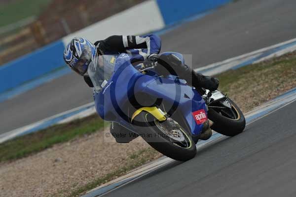 Motorcycle action photographs;Trackday digital images;donington;donington park leicestershire;donington photographs;event digital images;eventdigitalimages;no limits trackday;peter wileman photography;trackday;trackday photos