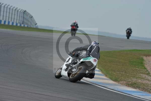 Motorcycle action photographs;Trackday digital images;donington;donington park leicestershire;donington photographs;event digital images;eventdigitalimages;no limits trackday;peter wileman photography;trackday;trackday photos