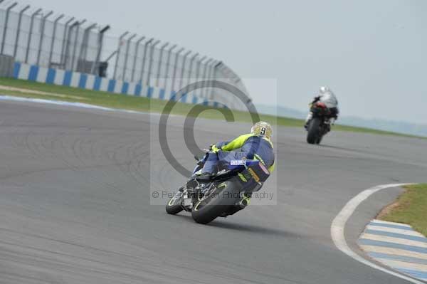Motorcycle action photographs;Trackday digital images;donington;donington park leicestershire;donington photographs;event digital images;eventdigitalimages;no limits trackday;peter wileman photography;trackday;trackday photos