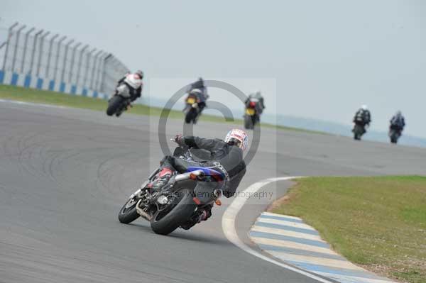 Motorcycle action photographs;Trackday digital images;donington;donington park leicestershire;donington photographs;event digital images;eventdigitalimages;no limits trackday;peter wileman photography;trackday;trackday photos