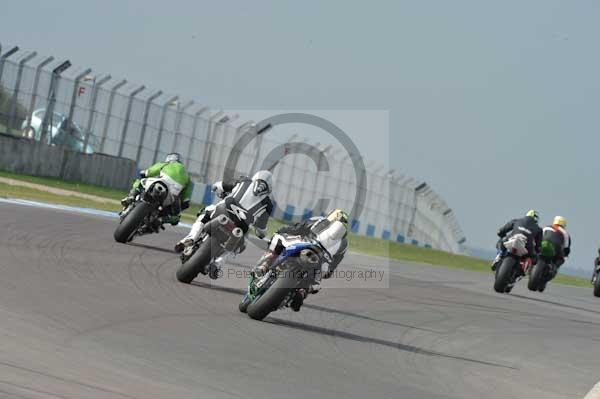 Motorcycle action photographs;Trackday digital images;donington;donington park leicestershire;donington photographs;event digital images;eventdigitalimages;no limits trackday;peter wileman photography;trackday;trackday photos