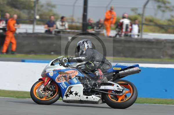 Motorcycle action photographs;Trackday digital images;donington;donington park leicestershire;donington photographs;event digital images;eventdigitalimages;no limits trackday;peter wileman photography;trackday;trackday photos