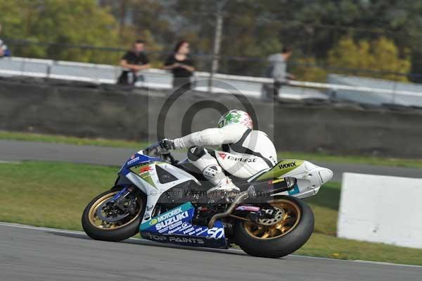 Motorcycle action photographs;Trackday digital images;donington;donington park leicestershire;donington photographs;event digital images;eventdigitalimages;no limits trackday;peter wileman photography;trackday;trackday photos