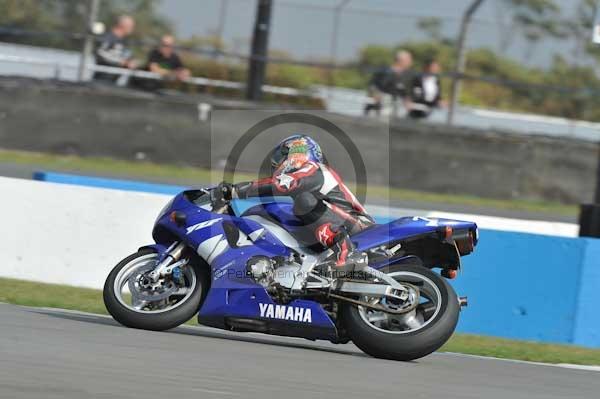 Motorcycle action photographs;Trackday digital images;donington;donington park leicestershire;donington photographs;event digital images;eventdigitalimages;no limits trackday;peter wileman photography;trackday;trackday photos
