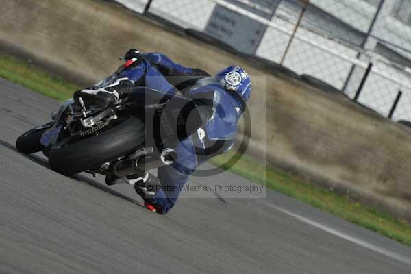 Motorcycle action photographs;Trackday digital images;donington;donington park leicestershire;donington photographs;event digital images;eventdigitalimages;no limits trackday;peter wileman photography;trackday;trackday photos