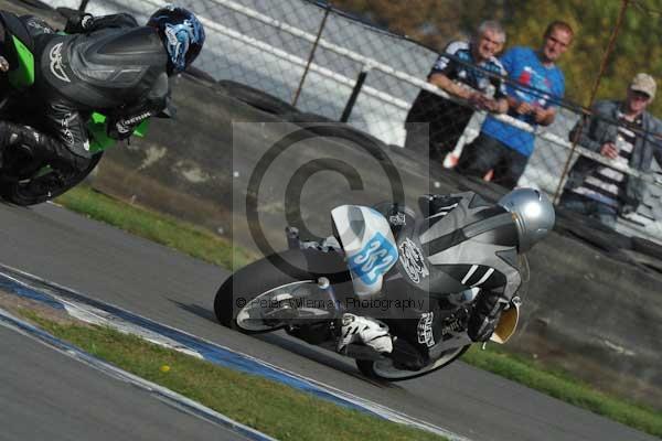 Motorcycle action photographs;Trackday digital images;donington;donington park leicestershire;donington photographs;event digital images;eventdigitalimages;no limits trackday;peter wileman photography;trackday;trackday photos