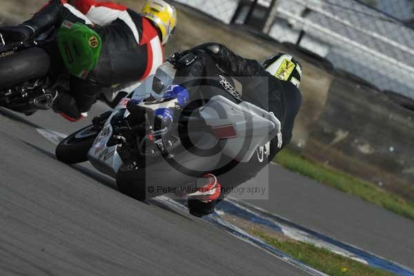 Motorcycle action photographs;Trackday digital images;donington;donington park leicestershire;donington photographs;event digital images;eventdigitalimages;no limits trackday;peter wileman photography;trackday;trackday photos