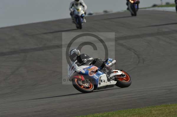Motorcycle action photographs;Trackday digital images;donington;donington park leicestershire;donington photographs;event digital images;eventdigitalimages;no limits trackday;peter wileman photography;trackday;trackday photos