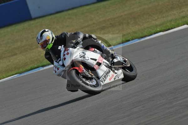 Motorcycle action photographs;Trackday digital images;donington;donington park leicestershire;donington photographs;event digital images;eventdigitalimages;no limits trackday;peter wileman photography;trackday;trackday photos