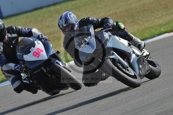 Motorcycle action photographs;Trackday digital images;donington;donington park leicestershire;donington photographs;event digital images;eventdigitalimages;no limits trackday;peter wileman photography;trackday;trackday photos