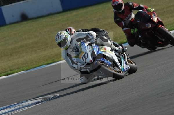 Motorcycle action photographs;Trackday digital images;donington;donington park leicestershire;donington photographs;event digital images;eventdigitalimages;no limits trackday;peter wileman photography;trackday;trackday photos