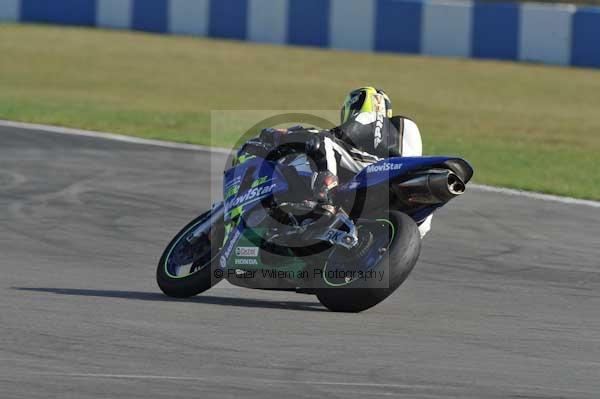 Motorcycle action photographs;Trackday digital images;donington;donington park leicestershire;donington photographs;event digital images;eventdigitalimages;no limits trackday;peter wileman photography;trackday;trackday photos
