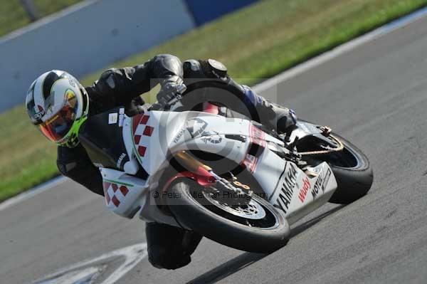 Motorcycle action photographs;Trackday digital images;donington;donington park leicestershire;donington photographs;event digital images;eventdigitalimages;no limits trackday;peter wileman photography;trackday;trackday photos