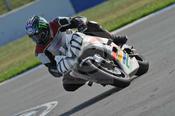 Motorcycle action photographs;Trackday digital images;donington;donington park leicestershire;donington photographs;event digital images;eventdigitalimages;no limits trackday;peter wileman photography;trackday;trackday photos