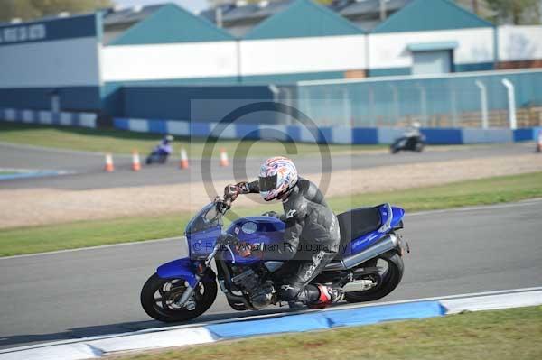 Motorcycle action photographs;Trackday digital images;donington;donington park leicestershire;donington photographs;event digital images;eventdigitalimages;no limits trackday;peter wileman photography;trackday;trackday photos
