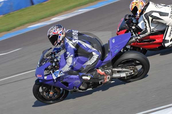 Motorcycle action photographs;Trackday digital images;donington;donington park leicestershire;donington photographs;event digital images;eventdigitalimages;no limits trackday;peter wileman photography;trackday;trackday photos