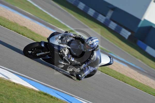 Motorcycle action photographs;Trackday digital images;donington;donington park leicestershire;donington photographs;event digital images;eventdigitalimages;no limits trackday;peter wileman photography;trackday;trackday photos