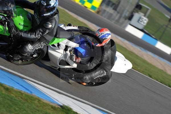 Motorcycle action photographs;Trackday digital images;donington;donington park leicestershire;donington photographs;event digital images;eventdigitalimages;no limits trackday;peter wileman photography;trackday;trackday photos