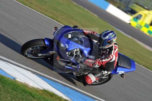 Motorcycle action photographs;Trackday digital images;donington;donington park leicestershire;donington photographs;event digital images;eventdigitalimages;no limits trackday;peter wileman photography;trackday;trackday photos