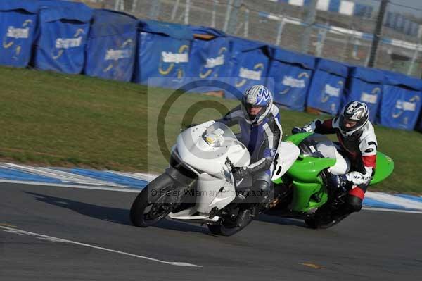 Motorcycle action photographs;Trackday digital images;donington;donington park leicestershire;donington photographs;event digital images;eventdigitalimages;no limits trackday;peter wileman photography;trackday;trackday photos