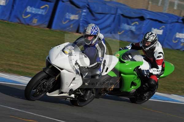 Motorcycle action photographs;Trackday digital images;donington;donington park leicestershire;donington photographs;event digital images;eventdigitalimages;no limits trackday;peter wileman photography;trackday;trackday photos